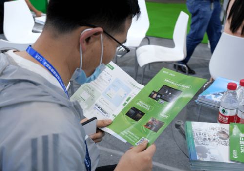 摩翼科技 携 4 大智慧教育产品亮相 2021 第三届西北教育装备博览会